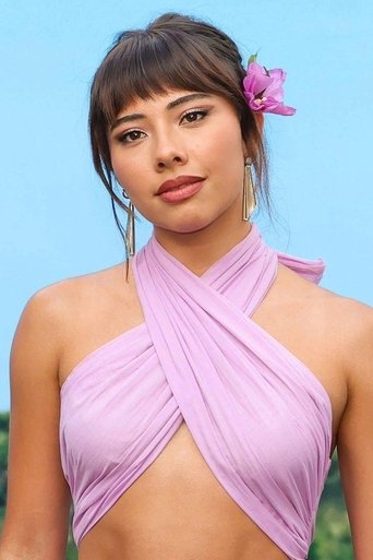 Xochitl Gomez